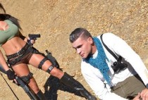 Peta Jensen (Lara Croft) – Tomb Raider vs Uncharted XXX (2015) Peta Jensen (Lara Croft) – Tomb Raider vs Uncharted XXX (2015)